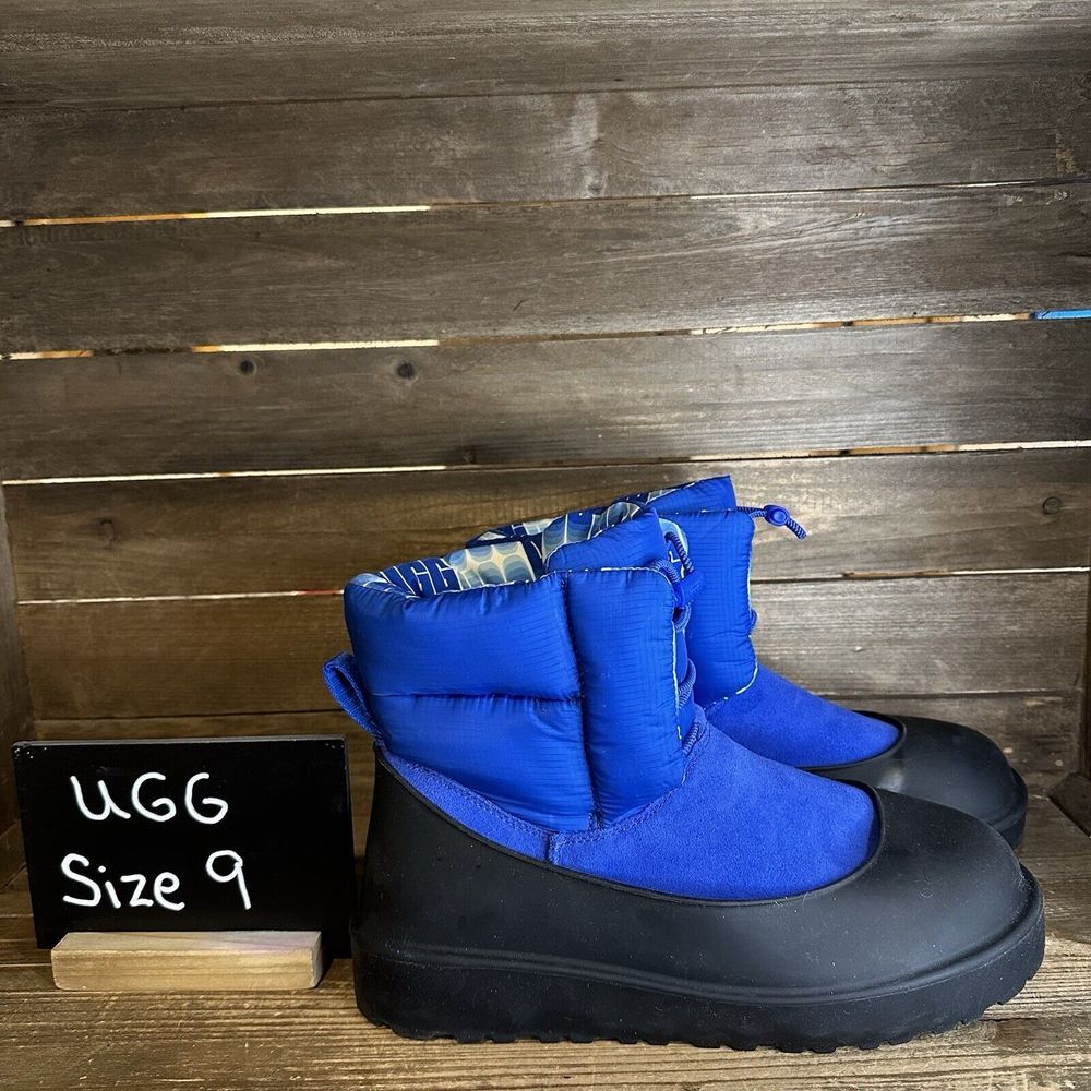 New $180 Womens UGG Classic Maxi Toggle Blue Winter Boots‎ Size 9 M